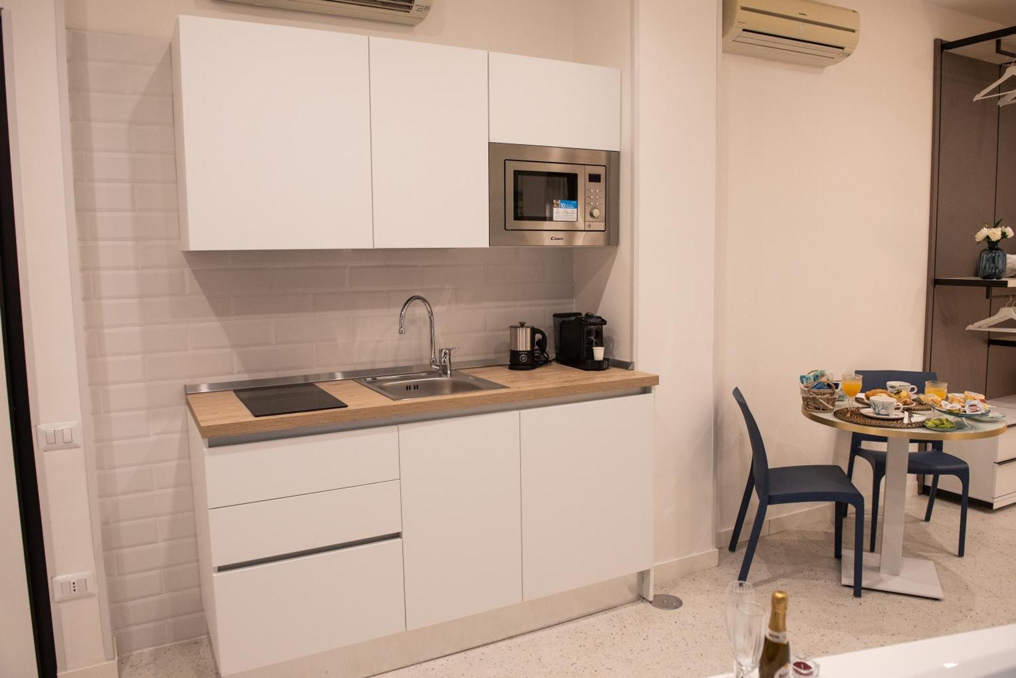 Salerno4Seasons Villa ภายนอก รูปภาพ