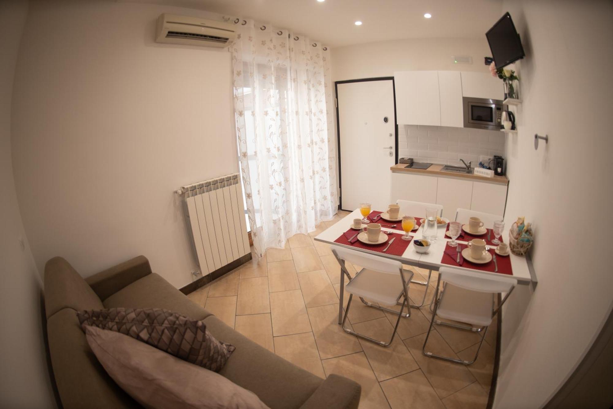 Salerno4Seasons Villa ภายนอก รูปภาพ